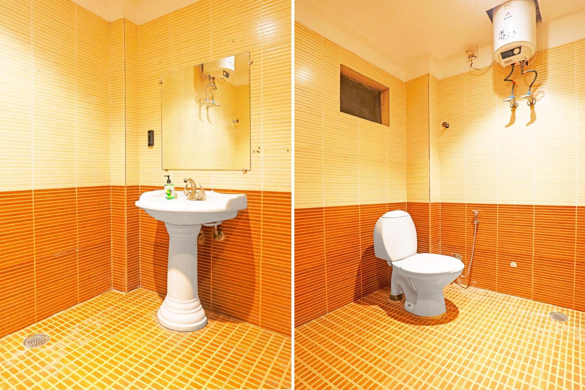 Super Townhouse Cantonment Varanasi Formerly Sarin Inn المظهر الخارجي الصورة